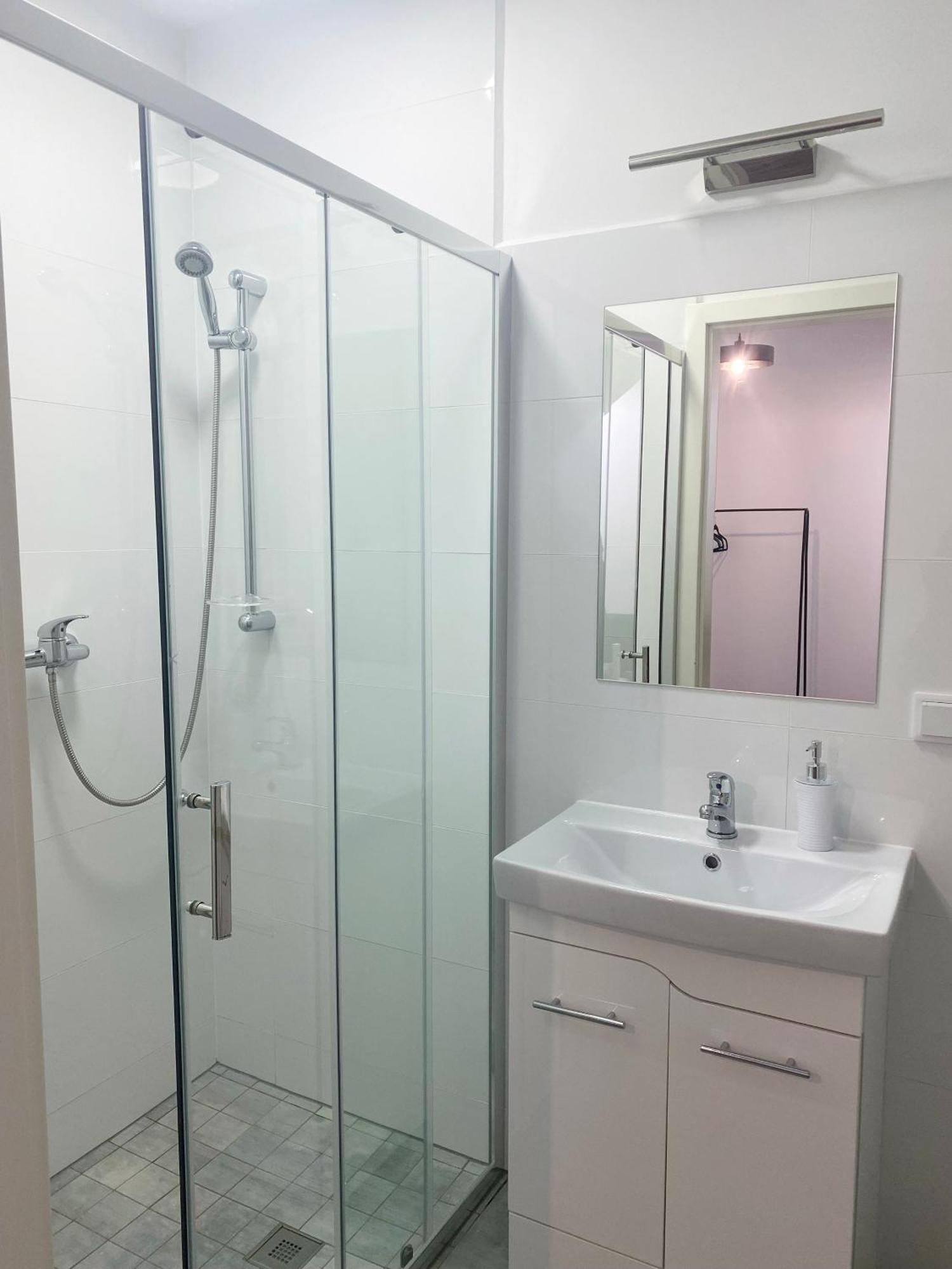 Koszecin Pokoje Pod Palacem الغرفة الصورة