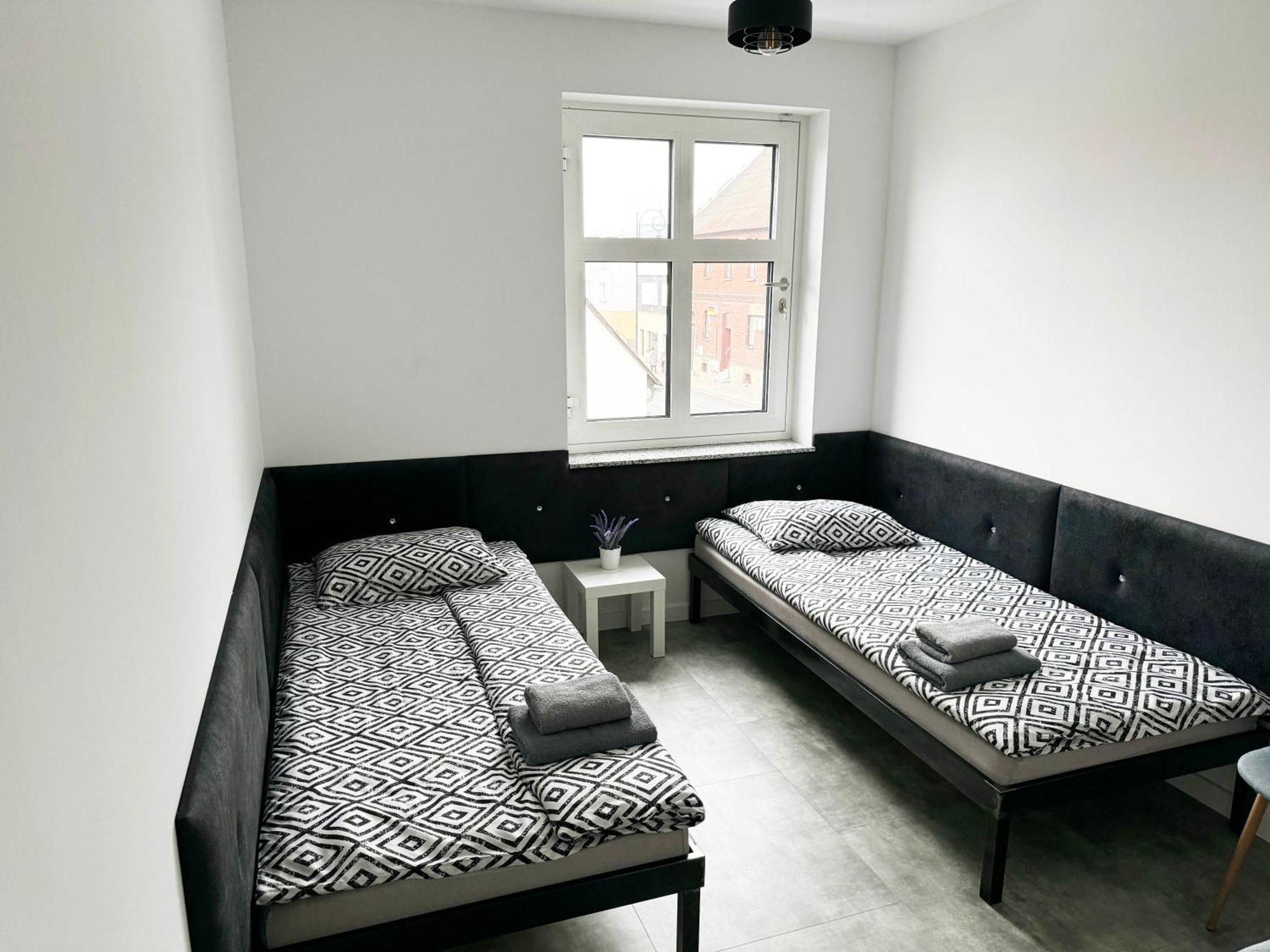 Koszecin Pokoje Pod Palacem الغرفة الصورة