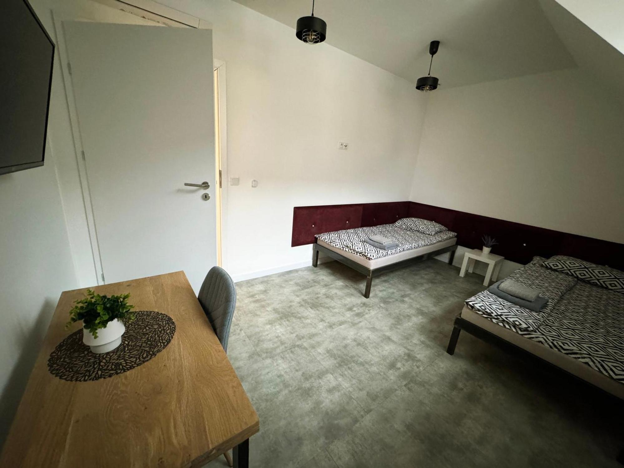 Koszecin Pokoje Pod Palacem المظهر الخارجي الصورة